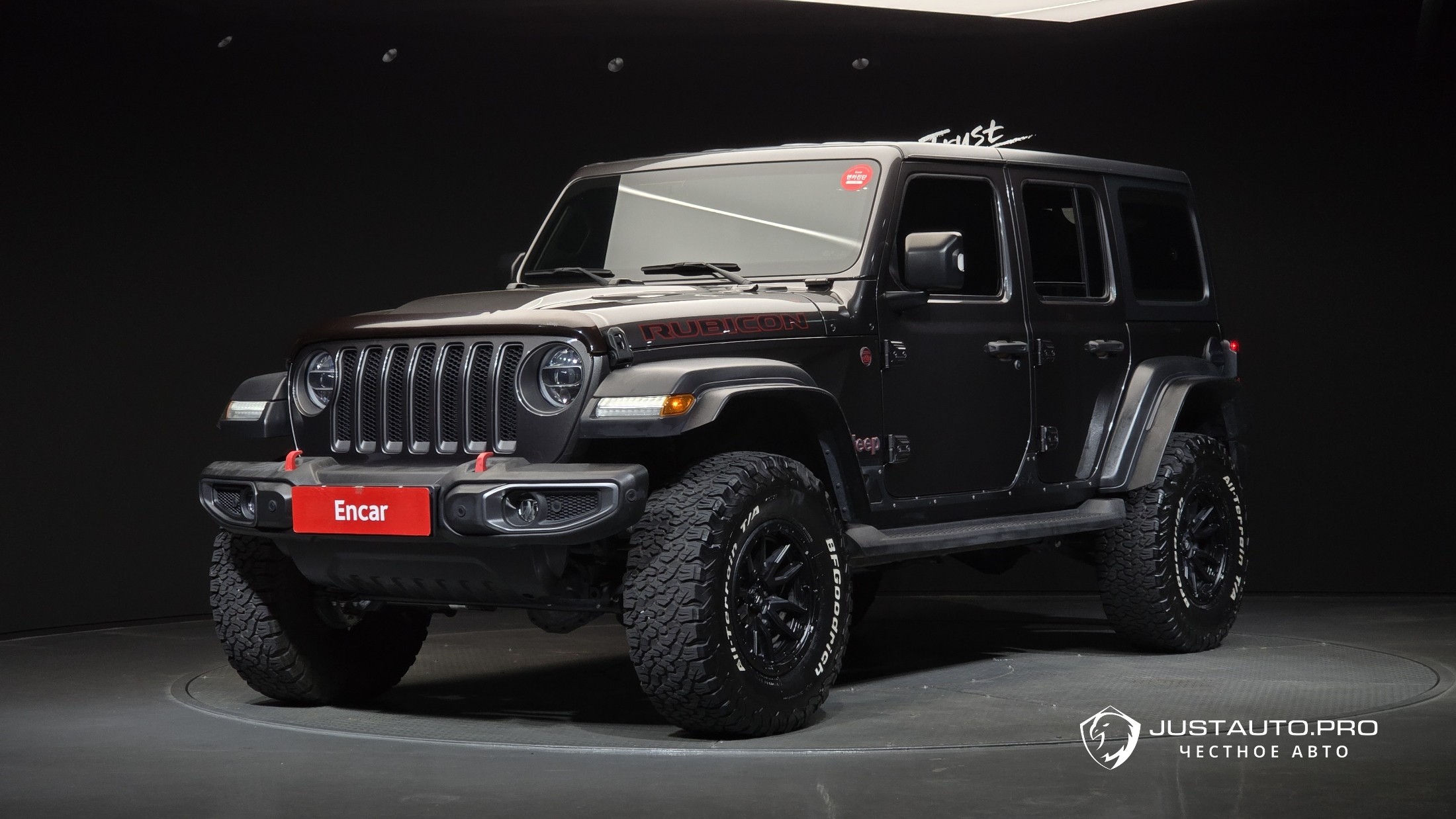 Автомобиль Jeep Wrangler
