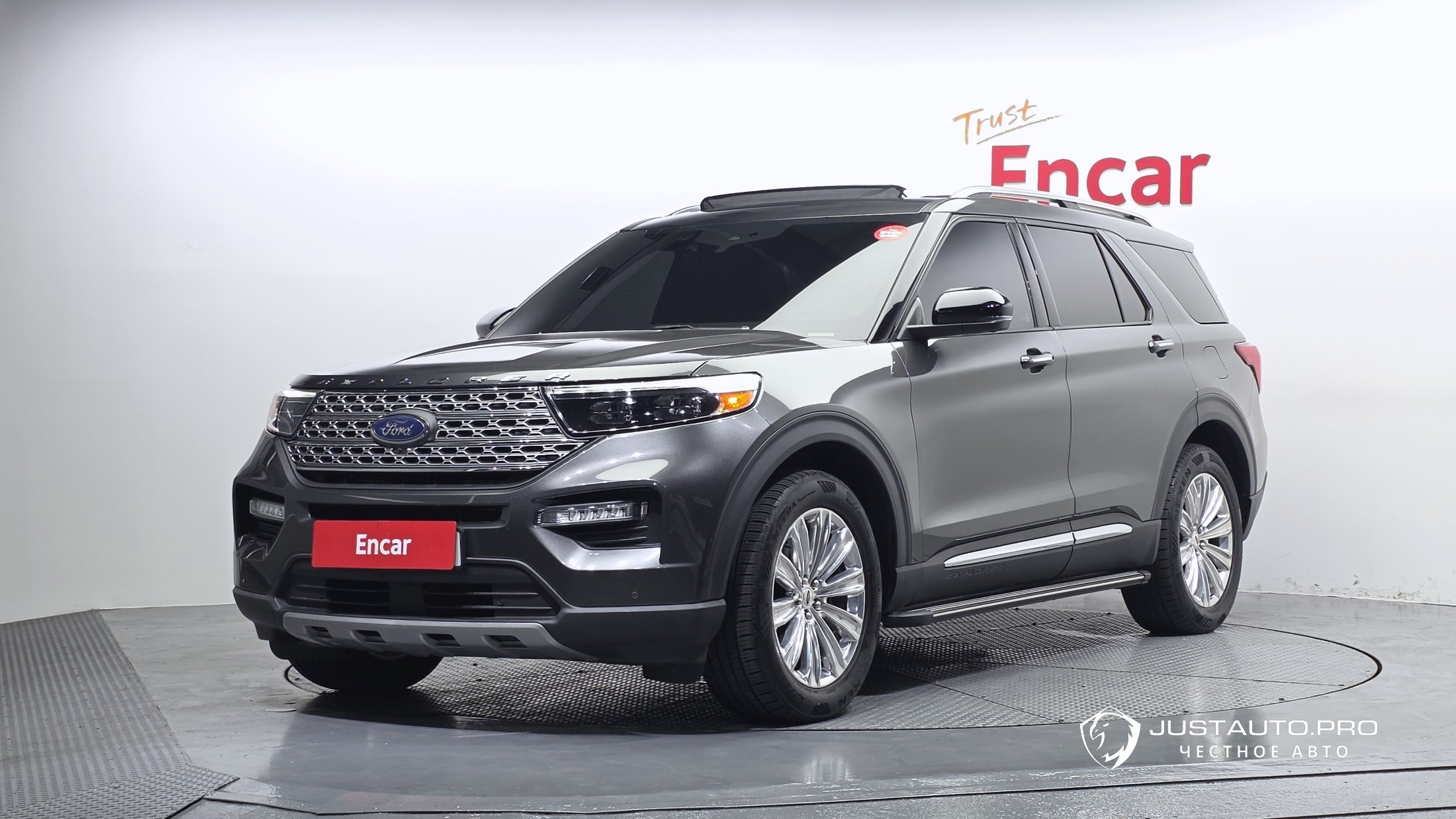 Автомобиль Ford Explorer