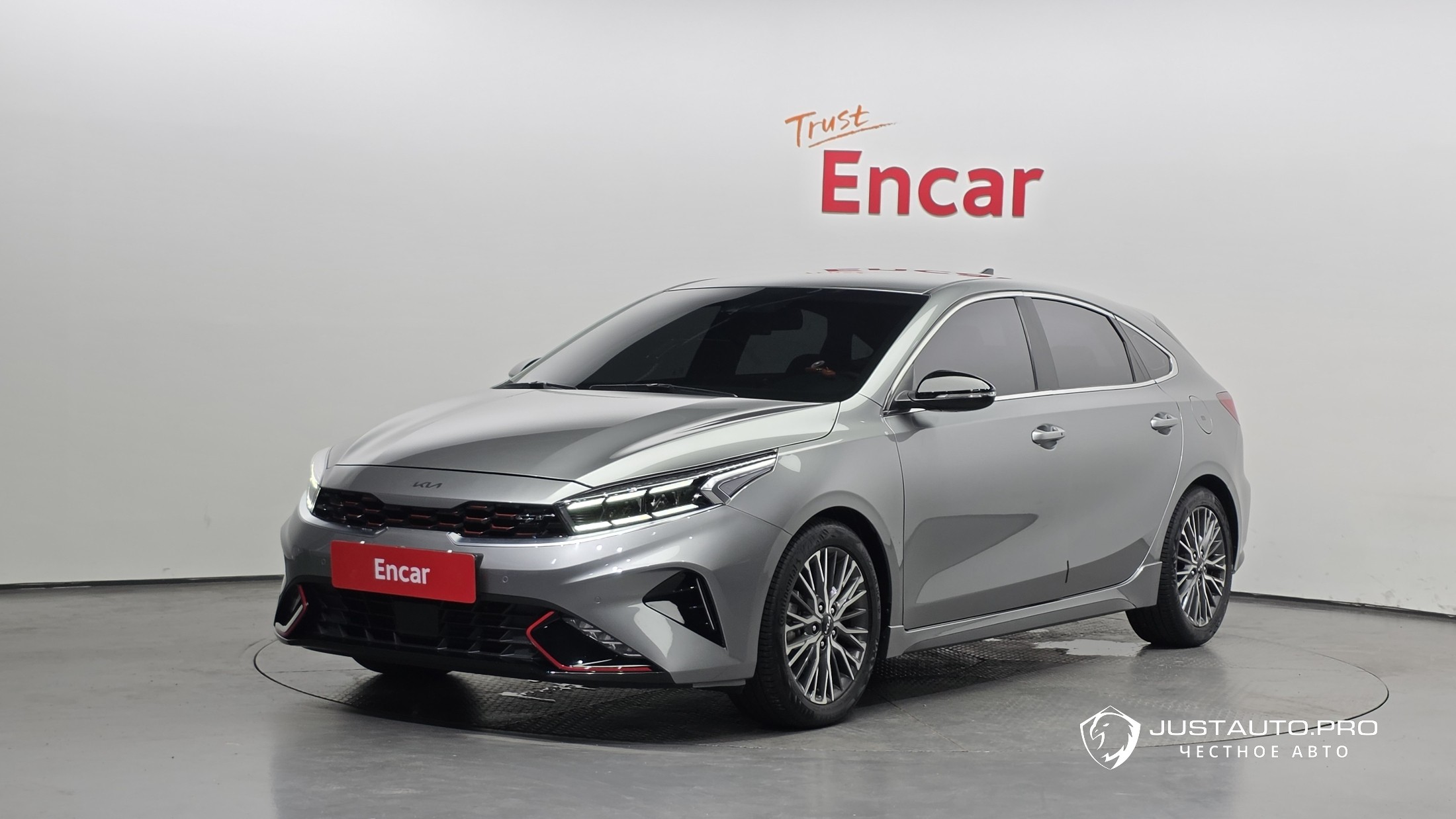 Автомобиль Kia K3