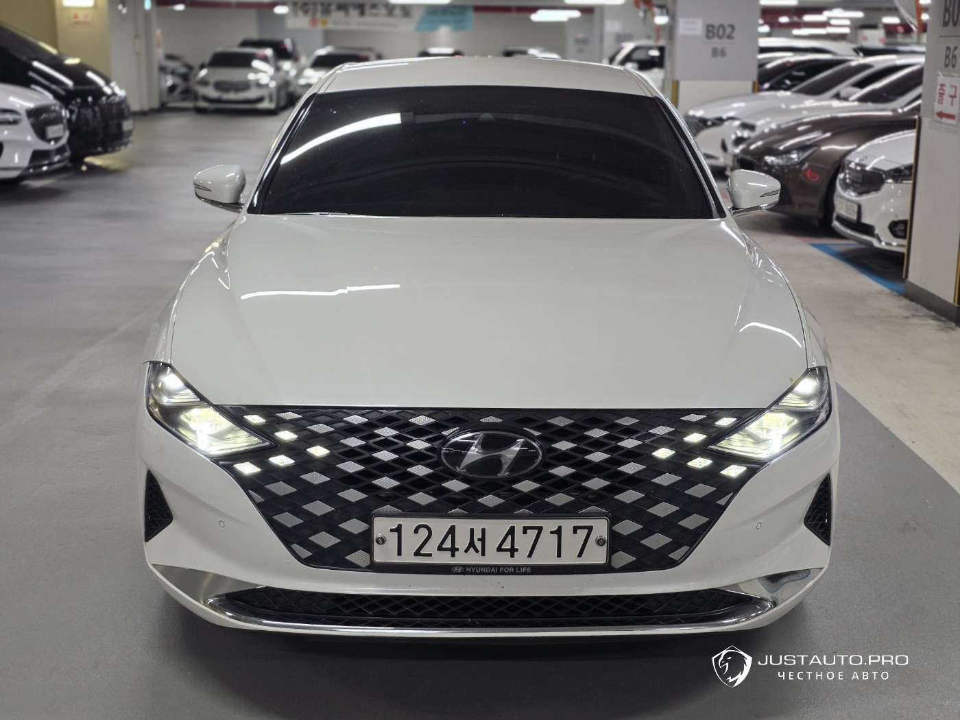 Автомобиль Hyundai Grandeur