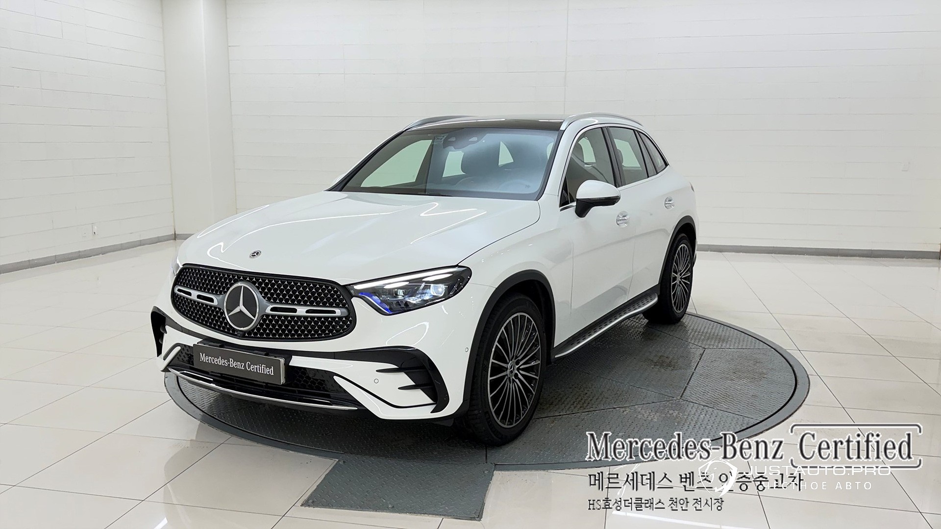 Автомобиль Mercedes-Benz GLC-Class